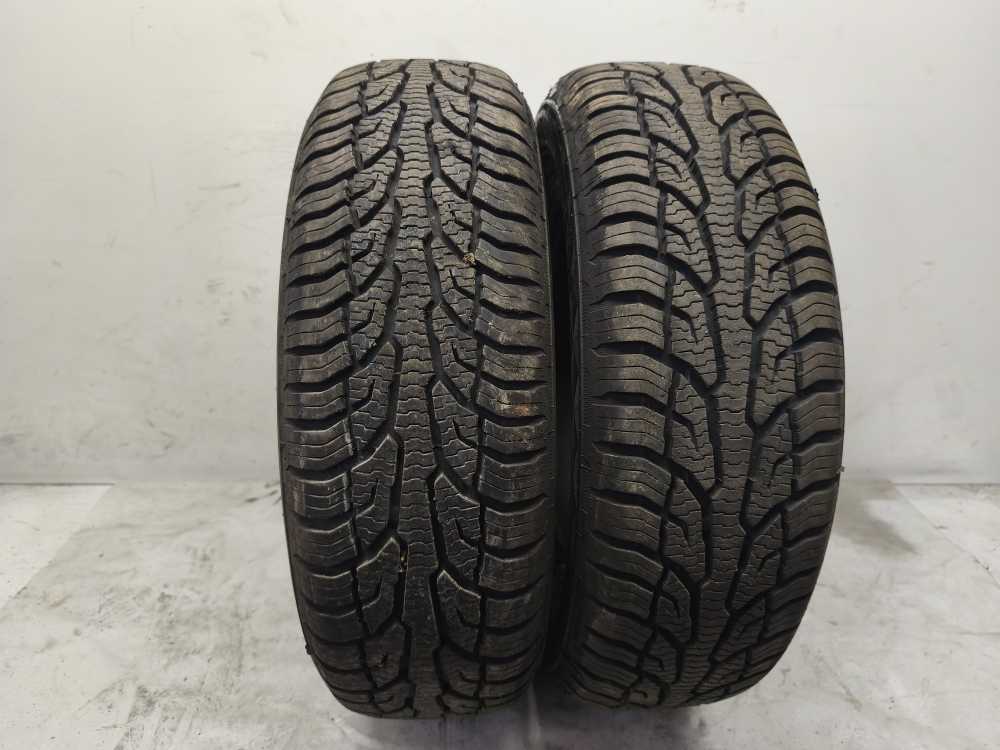 185/65R15 88T M+S UNIROYAL ALLSEASON EXPERT 2 DOT4025 8MM 4SAISON - Vue 1